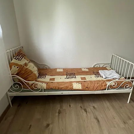 Проживание в семье A&e *