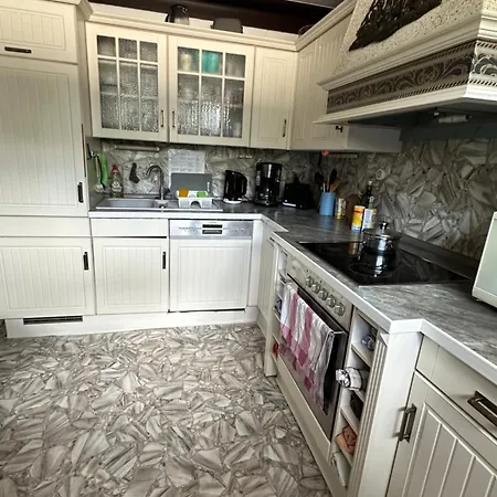 A&e Homestay
