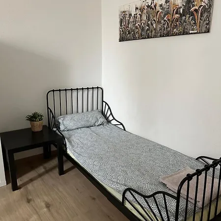 A&e Проживание в семье *